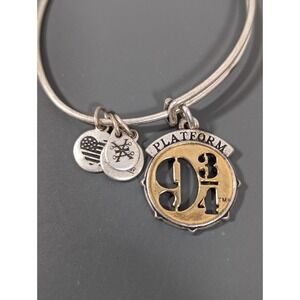 Alex Ani Silver Tone Harry Potter Platform 9 3/4 Charm Bracelet Stacking 6.5 in